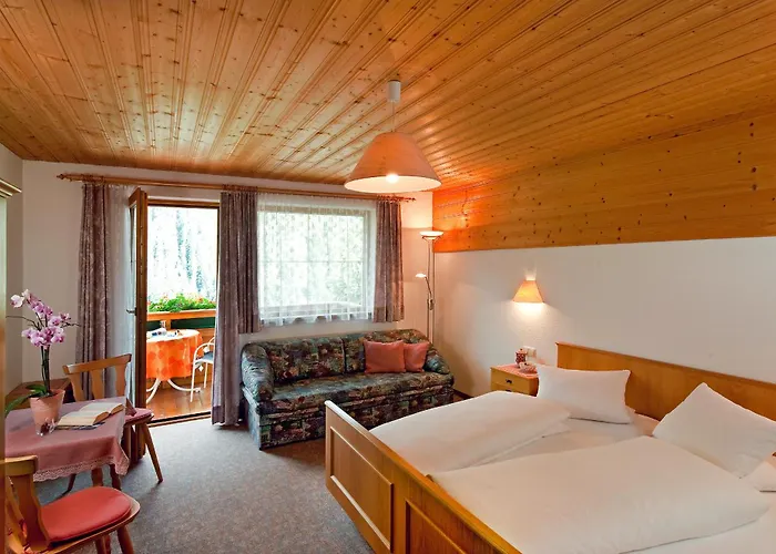 Landhaus Schmid アパート